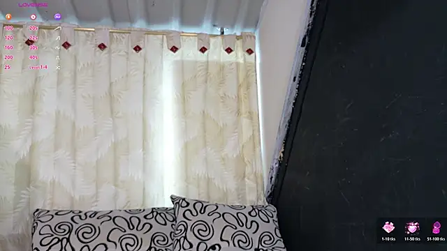 sweetdam12 online show from November 26, 7:04 pm