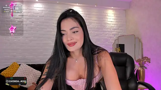 GiaFerrara online show from October 16, 7:04 pm