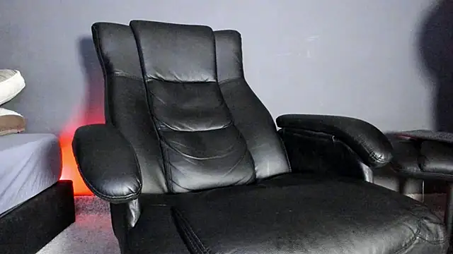 Brock hurn1 online show from November 22, 3:27 am