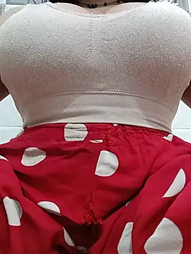 cute-mahek online show from July 22, 7:16 pm