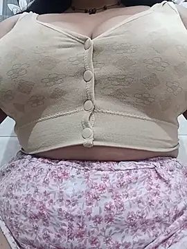 cute-mahek online show from July 31, 7:13 pm