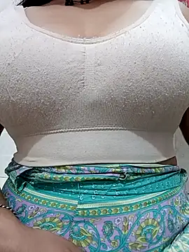 cute-mahek online show from August 4, 12:08 pm