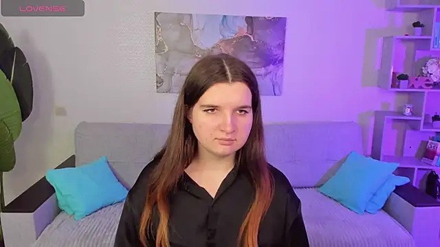 Snapshot of BonneyLove chatting on October 6, 9:23 pm BonneyLove online show from October 6, 9:23 pm