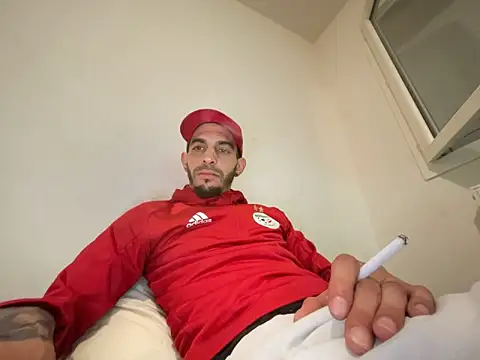 Rebeu313 online show from December 16, 4:56 pm