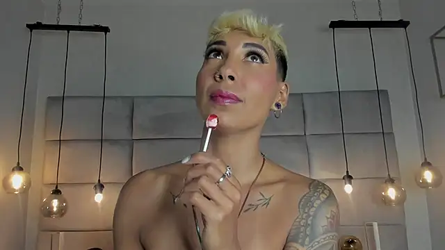 MiaMorgan  online show from January 26, 3:06 am