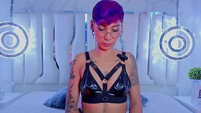 MiaMorgan  online show from September 9, 1:54 pm