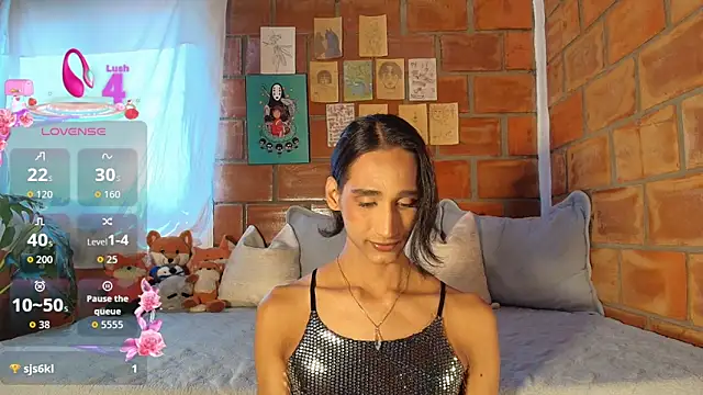 Snapshot of skyyfoxpraga chatting on June 22, 6:16 pm skyyfoxpraga online show from June 22, 6:16 pm