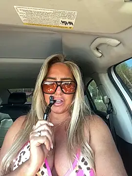 sunshinekisses online show from May 25, 3:07 pm