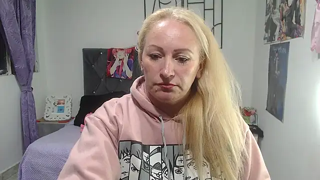 emperabigbootybigass online show from June 8, 12:47 am