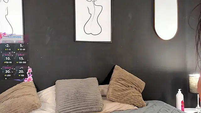 Lilith dh online show from March 19, 11:39 am