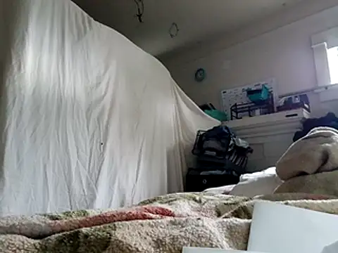 DevinToore online show from October 15, 11:16 pm