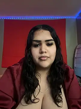 iTrapXXXBACKUP online show from January 9, 11:34 pm