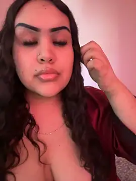 iTrapXXXBACKUP online show from March 2, 7:45 pm