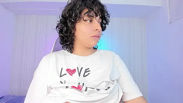 miku katsuragi online show from February 1, 2:43 am