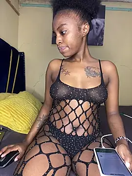 Sasha-smiles online show from March 6, 11:17 am