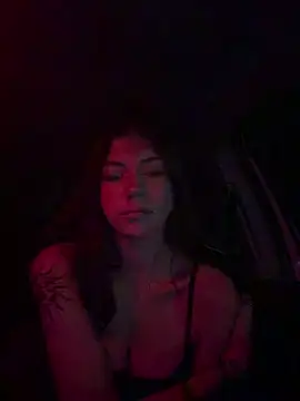 emilycoco online show from February 28, 5:04 am