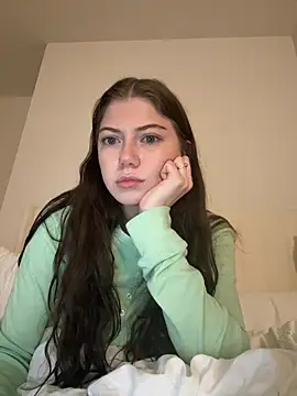 emilycoco online show from February 22, 3:51 am