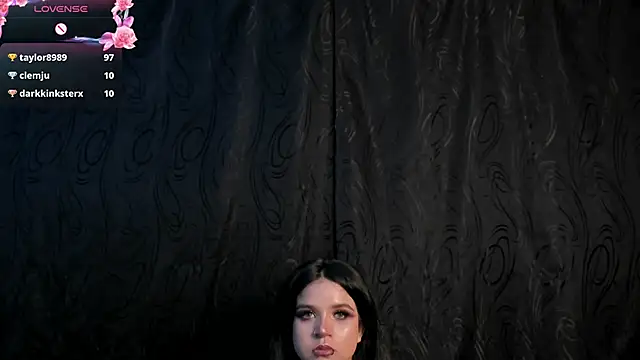 Kylie-fox online show from February 15, 2:04 am