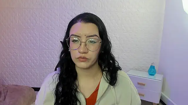 Snapshot of Violetaa_diazz chatting on October 25, 9:09 pm Violetaa diazz online show from October 25, 9:09 pm