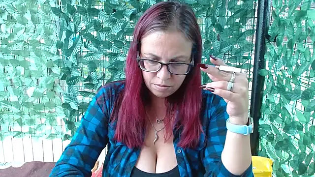 Snapshot of LadyHellene chatting on July 9, 1:26 pm LadyHellene online show from July 9, 1:26 pm