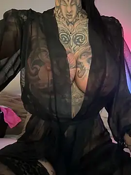 MeganWitch online show from June 17, 4:59 am