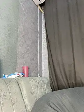 Lola Hale online show from January 14, 7:19 pm