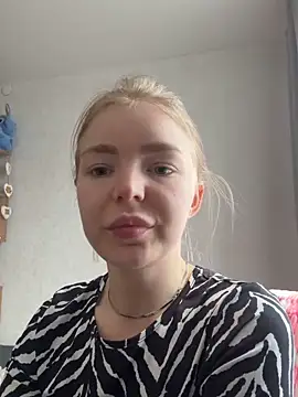 EmilySunshineS online show from June 11, 10:24 am