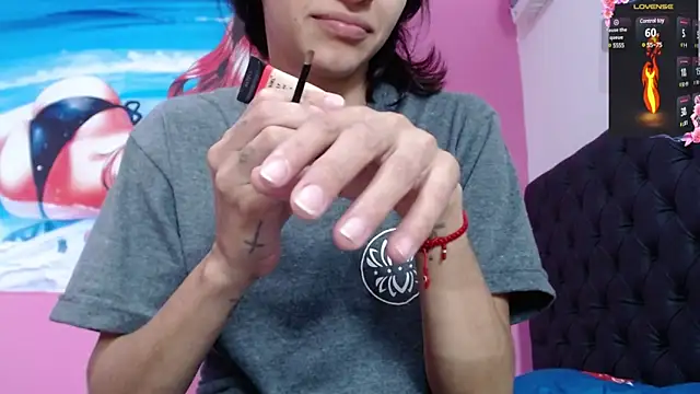 Snapshot of _candy_jade_ chatting on February 13, 12:43 pm candy jade online show from February 13, 12:43 pm