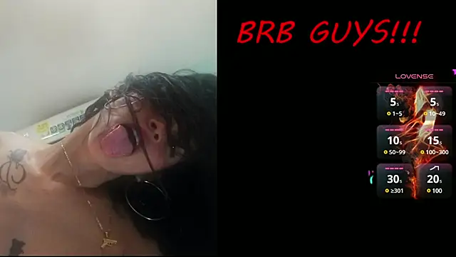 Snapshot of _candy_jade_ chatting on March 6, 12:19 pm candy jade online show from March 6, 12:19 pm