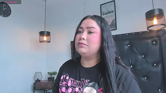 victoriajk online show from April 25, 1:52 pm