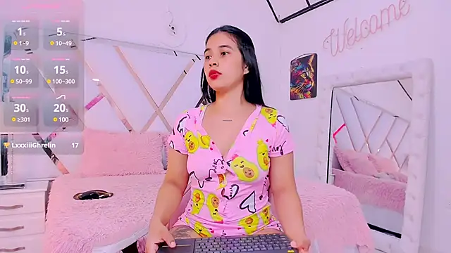 Snapshot of naughty__sara chatting on January 24, 3:34 pm naughty  sara online show from January 24, 3:34 pm