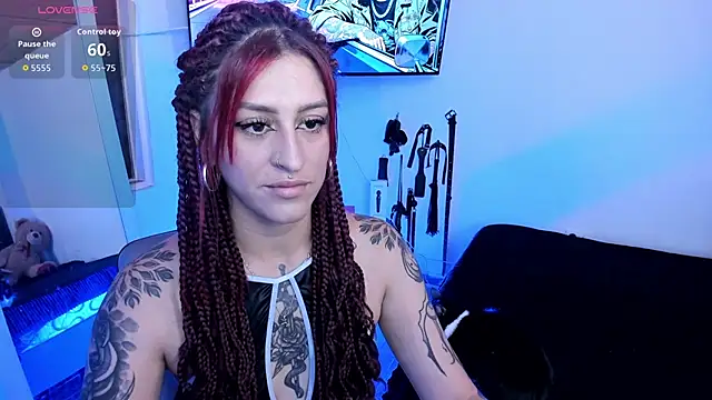 Snapshot of Sofi_F_w chatting on June 26, 4:44 pm Sofi F w online show from June 26, 4:44 pm
