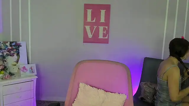 Snapshot of Andy_Gamboa chatting on January 29, 12:45 pm Andy Gamboa online show from January 29, 12:45 pm