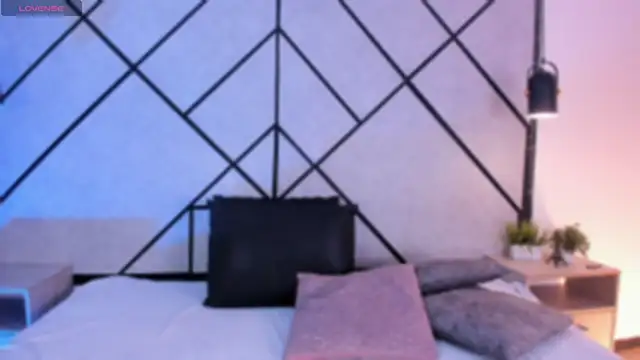 marie miller  online show from October 4, 12:14 pm