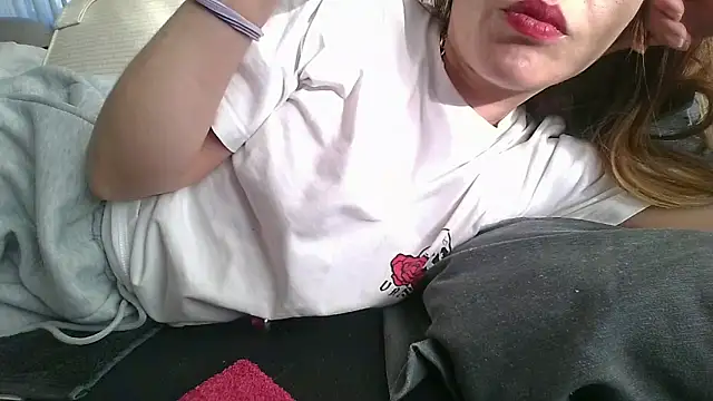 KarolinaReaper online show from February 3, 2:13 pm