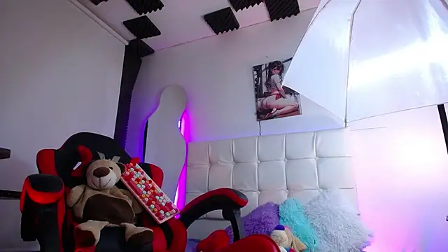 Snapshot of kaoz_36 chatting on February 28, 8:18 pm kaoz 36 online show from February 28, 8:18 pm