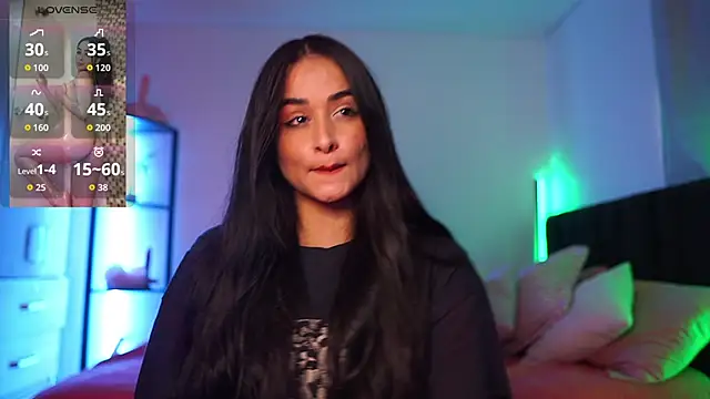 Snapshot of abigail_adamss chatting on October 26, 7:20 pm abigail adamss online show from October 26, 7:20 pm