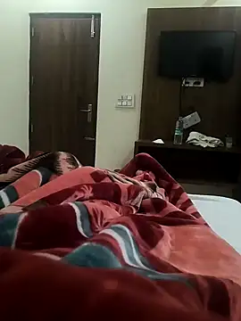 Snapshot of rana9639_1 chatting on January 1, 6:59 pm rana9639 1 online show from January 1, 6:59 pm