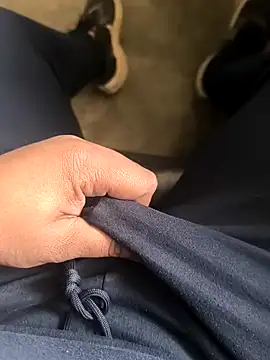 Snapshot of rana9639_1 chatting on January 26, 6:07 am rana9639 1 online show from January 26, 6:07 am