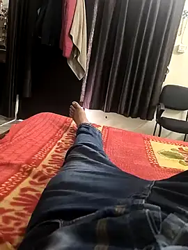 rana9639 1 online show from March 7, 5:29 am