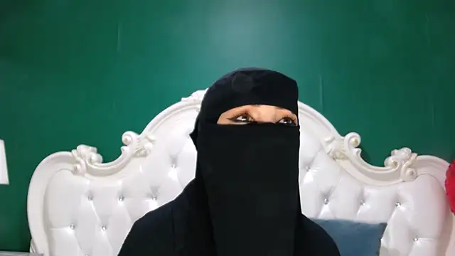 Snapshot of Hajar_Kar chatting on February 28, 5:48 am Hajar Kar online show from February 28, 5:48 am