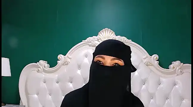 Snapshot of Hajar_Kar chatting on March 6, 8:30 am Hajar Kar online show from March 6, 8:30 am