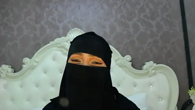 Snapshot of Hajar_Kar chatting on October 13, 7:41 am Hajar Kar online show from October 13, 7:41 am