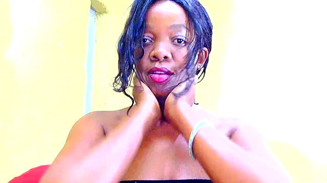 Mollybrookexx online show from April 28, 12:20 am