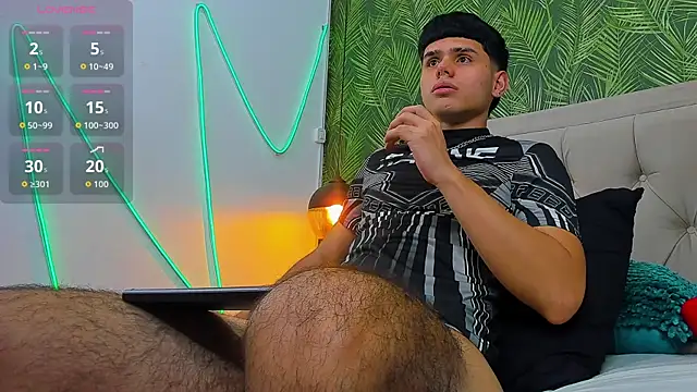 Nathaniel Park online show from December 15, 4:28 am