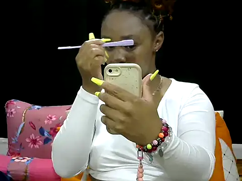 Snapshot of Pearl_00 chatting on May 17, 4:14 pm Pearl 00 online show from May 17, 4:14 pm