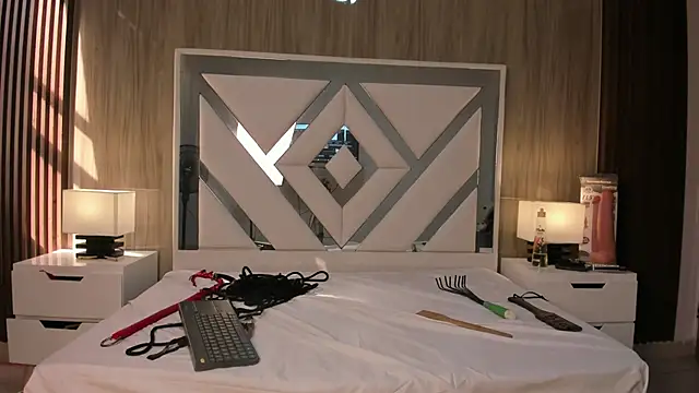 Snapshot of ValentinaThomas chatting on October 7, 8:17 pm ValentinaThomas online show from October 7, 8:17 pm