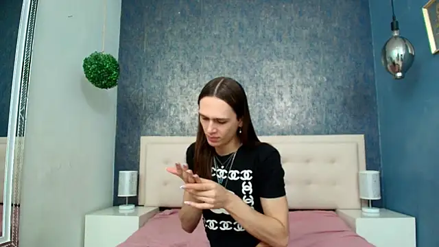 Snapshot of Celestial_Queen_ chatting on October 14, 1:12 pm Celestial Queen online show from October 14, 1:12 pm