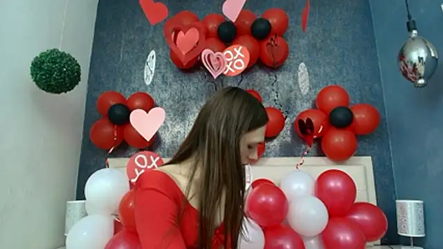 Celestial Queen  online show from February 14, 1:19 pm