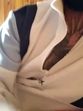 Dikkiduohottt online show from October 12, 1:10 pm